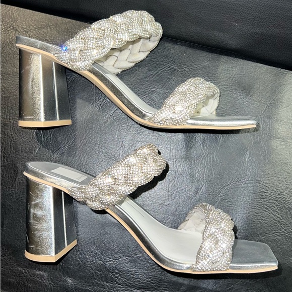 DV by Dolce Vita Silver Braided Heels - Picture 3 of 6